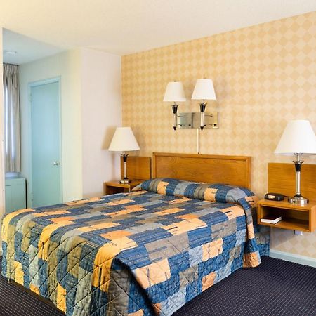 Budget Host Alexandria Motel Dış mekan fotoğraf