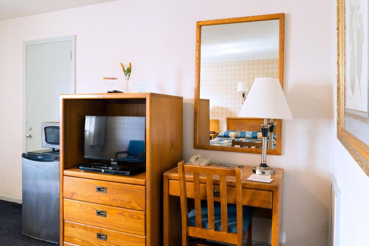 Budget Host Alexandria Motel Dış mekan fotoğraf