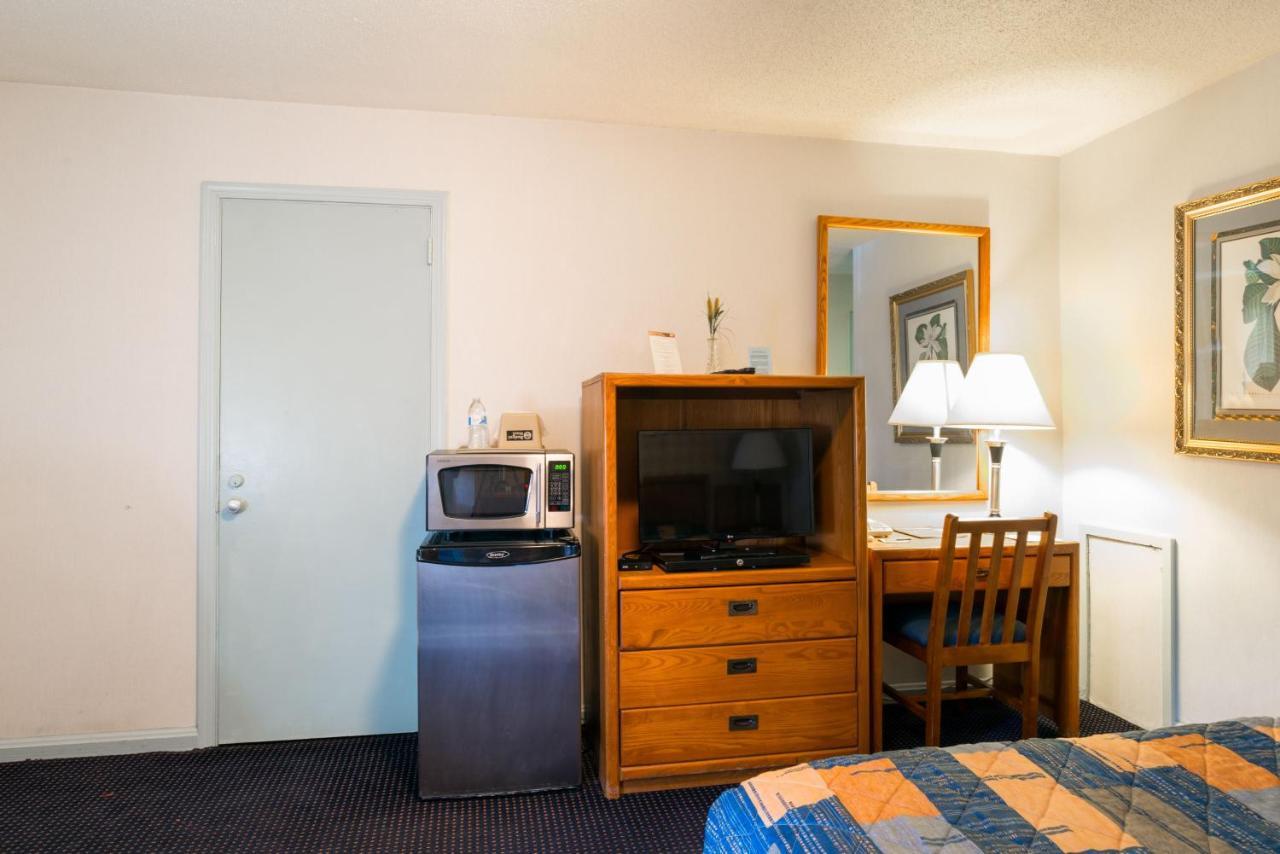 Budget Host Alexandria Motel Dış mekan fotoğraf
